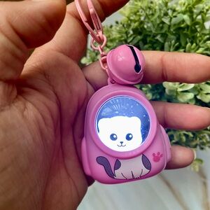 💕🐱Super cute cat in a backpack Keychain or purse charm with Bell & led light
